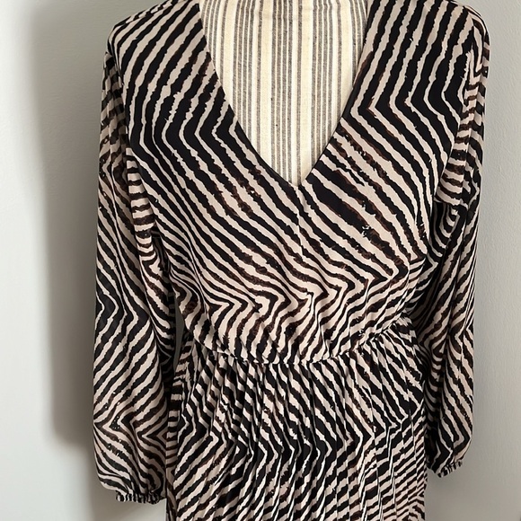 KOKO + Mason Striped Dress Size Medium - Picture 2 of 5